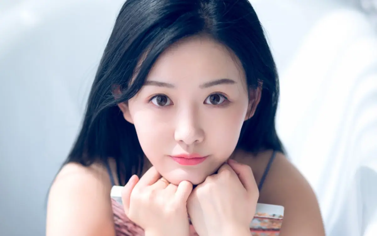 东阳哈尔滨私人伴游燕子