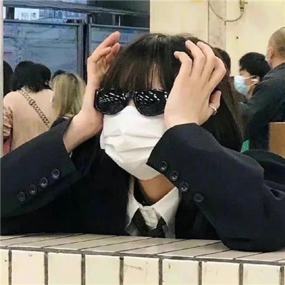 东阳伴游女生冯萧玉的资料
